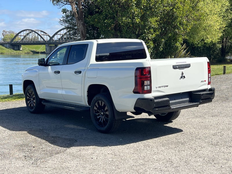 2026 Mitsubishi Triton DC GLXR 4WD 6AT image 5