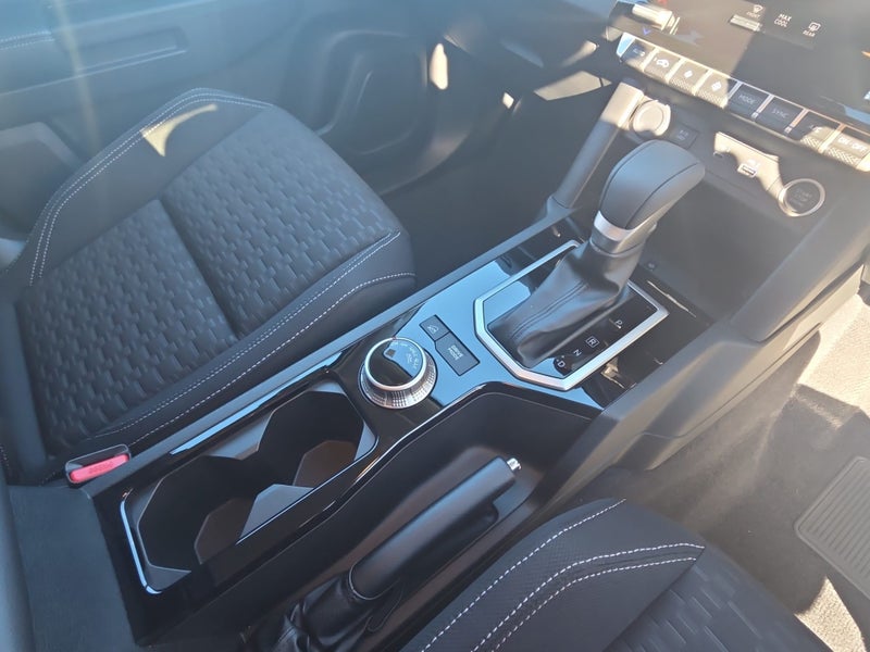 2026 Mitsubishi Triton DC GLXR 4WD 6AT 2.4D image 2