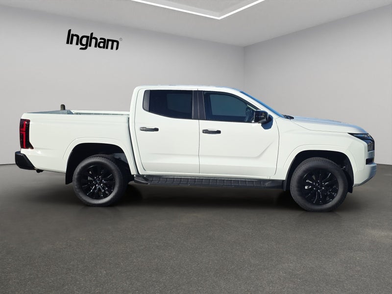 2026 Mitsubishi Triton DC GLXR 4WD 6AT 2.4D image 2