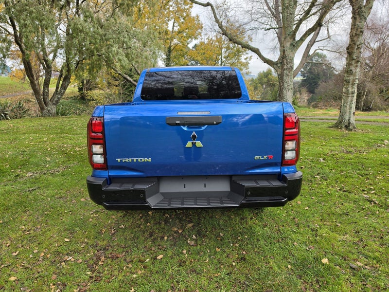 2026 Mitsubishi Triton DC GLXR 4WD 6AT 2.4D image 4