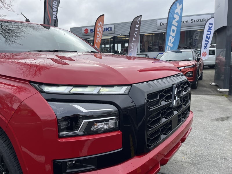 2026 Mitsubishi Triton DC GLXR 4WD 6AT image 2
