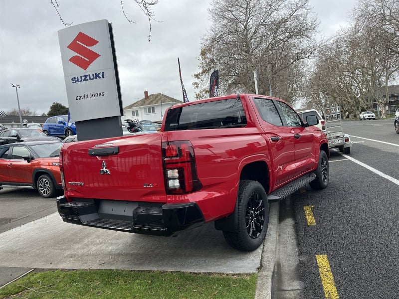 2026 Mitsubishi Triton DC GLXR 4WD 6AT image 5