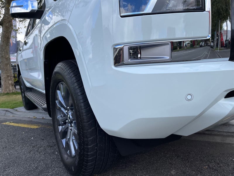 2026 Mitsubishi Triton DC GLXR 4WD 6AT image 3