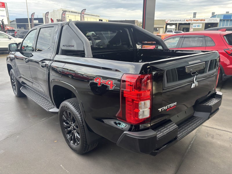 2026 Mitsubishi Triton DC GLXS 4WD image 5