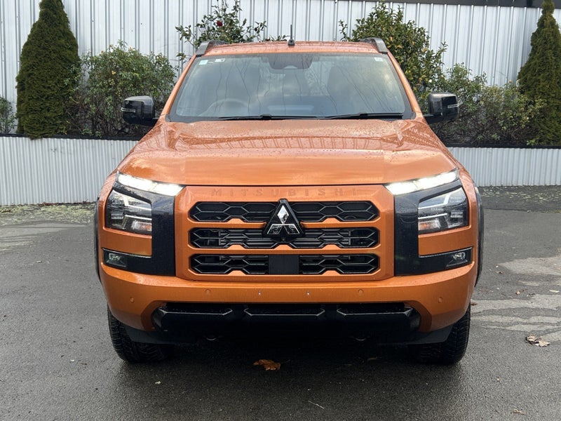 2026 Mitsubishi Triton DC VRX 4WD 6A image 2