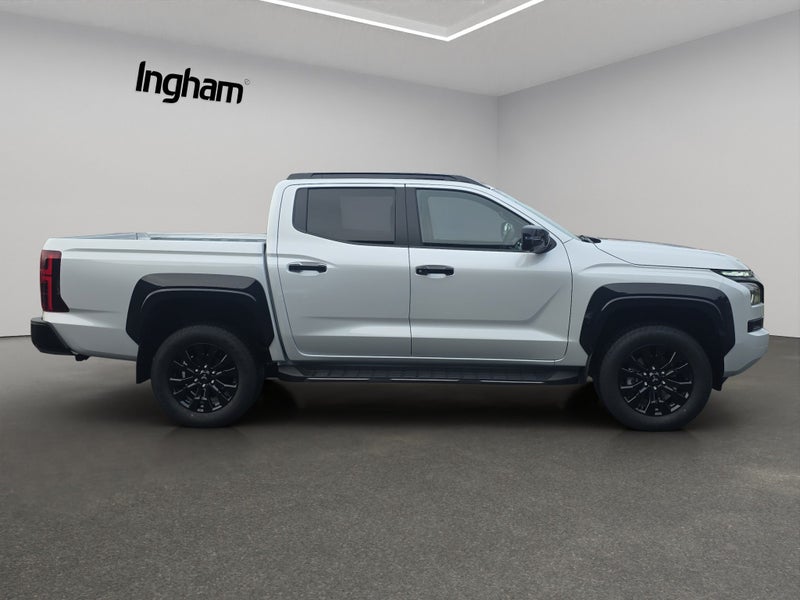 2026 Mitsubishi Triton DC VRX 4WD 6AT 2.4DT image 3