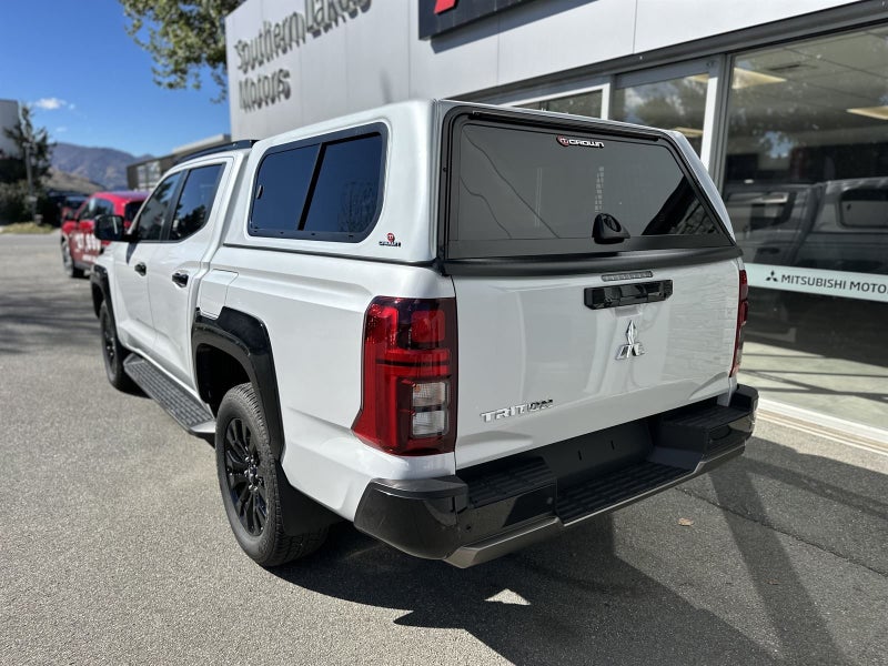 2026 Mitsubishi Triton DC VRX 4WD 6AT image 2