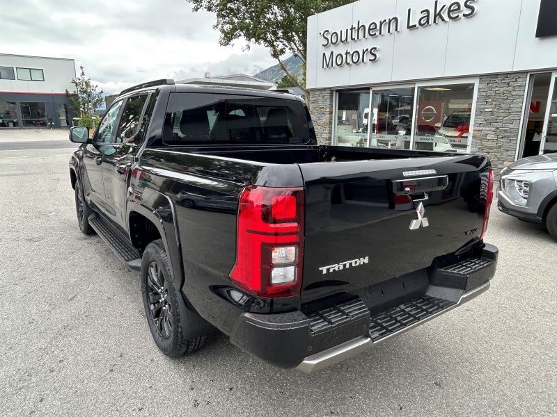 2026 Mitsubishi Triton DC VRX 4WD 6AT image 5