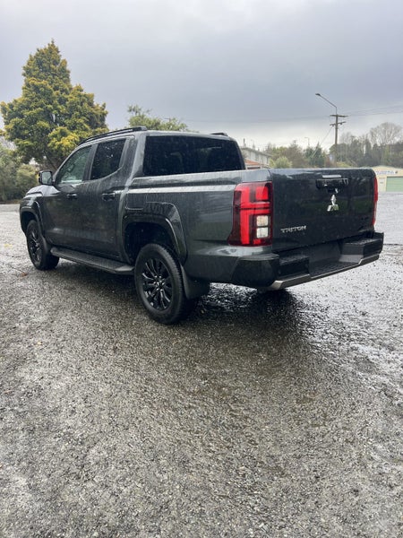 2026 Mitsubishi Triton DC VRX 4WD 6AT image 3