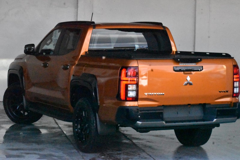 2026 Mitsubishi Triton Dc VRX 4WD 6At image 2