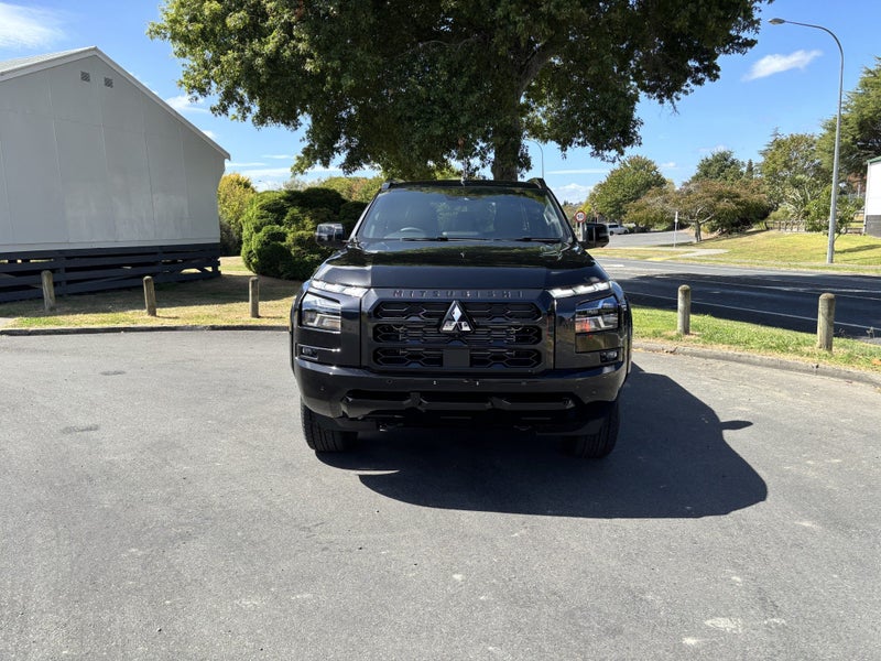 2026 Mitsubishi Triton DC VRX 6AT 2.4DT AUTO LE... image 2