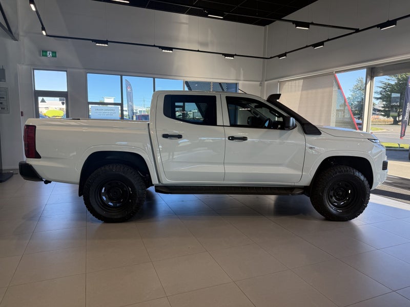 2026 Mitsubishi Triton DC WS 2.4D GLX 4WD 6AT image 2