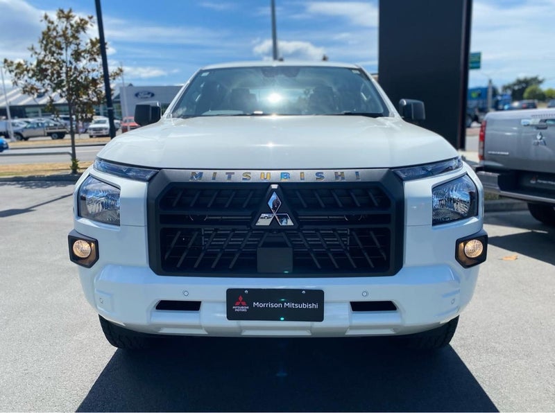 2026 Mitsubishi Triton DC WS 2.4D GLX 4WD 6AT image 2