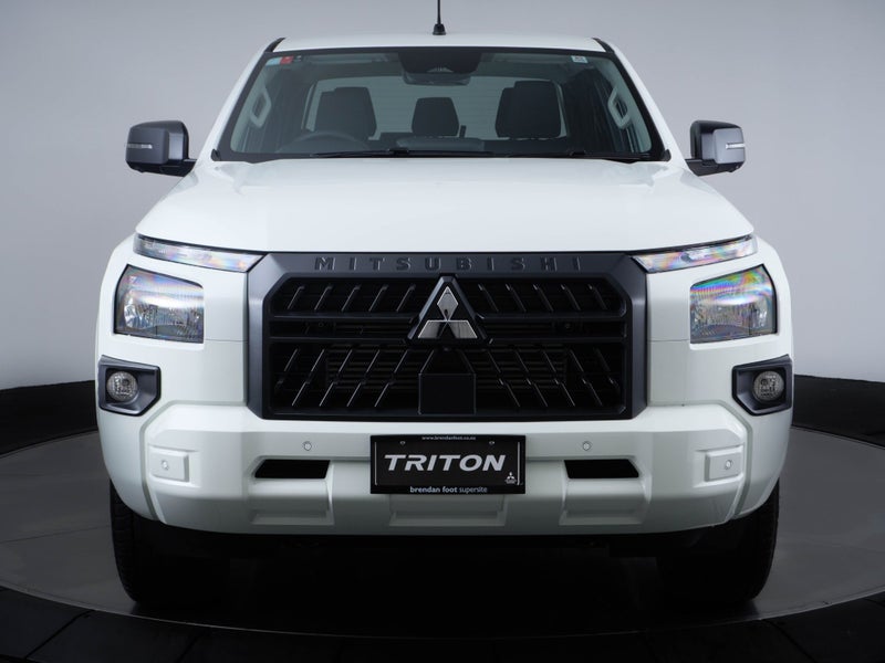 2026 Mitsubishi Triton DC WS 2.4D GLX SPORT 4WD... image 5