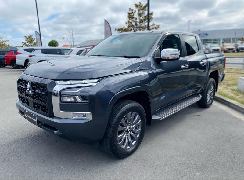 2026 Mitsubishi Triton DC WS 2.4D GLXR 2WD 6AT image 3