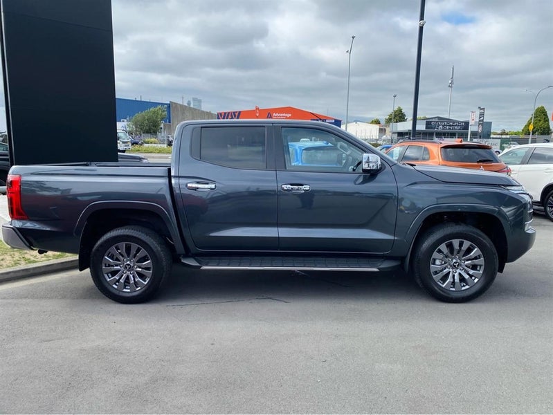 2026 Mitsubishi Triton DC WS 2.4D GLXR 2WD 6AT image 4