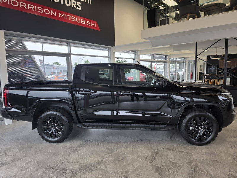 2026 Mitsubishi Triton DC WS 2.4D GLXR 4WD 6AT image 4