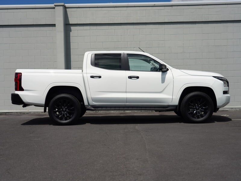 2026 Mitsubishi Triton DC WS 2.4D GLXR 4WD 6AT image 4
