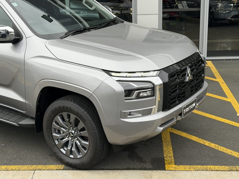 2026 Mitsubishi Triton DC WS 2.4D GLXR 4WD 6AT... image 2
