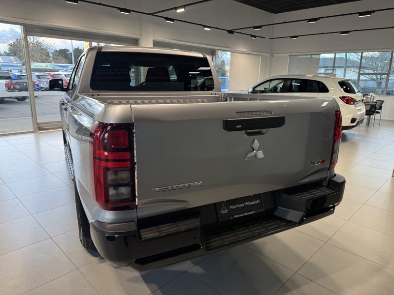 2026 Mitsubishi Triton DC WS 2.4D GLXR 4WD 6AT image 4