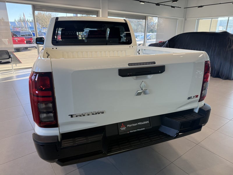 2026 Mitsubishi Triton DC WS 2.4D GLXR 4WD 6AT image 5