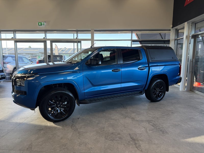 2026 Mitsubishi Triton DC WS 2.4D GLXR 4WD 6AT image 3