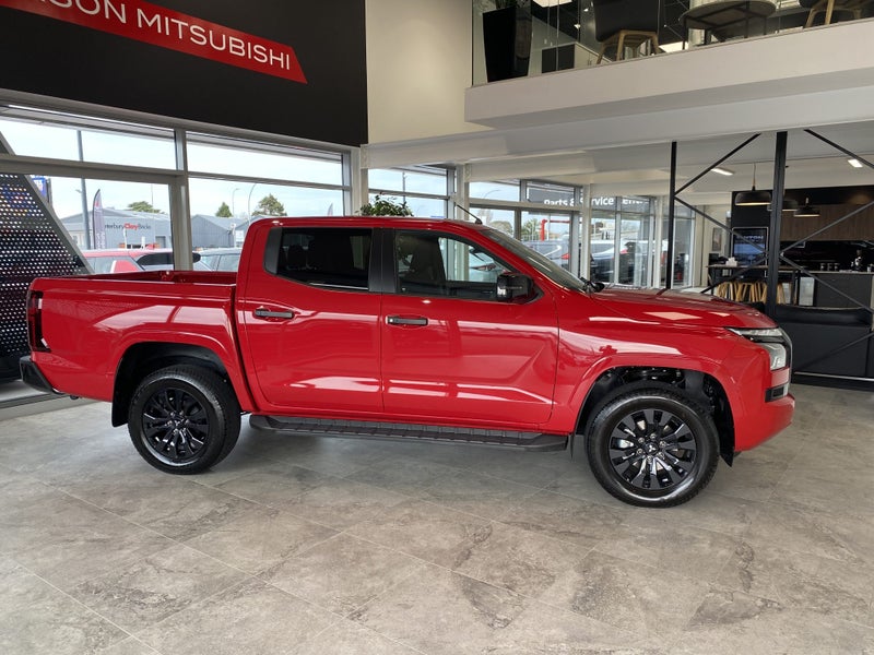2026 Mitsubishi Triton DC WS 2.4D GLXR 4WD 6AT image 5