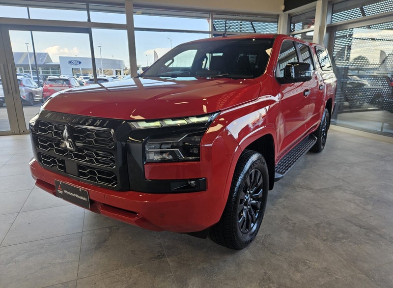 2026 Mitsubishi Triton DC WS 2.4D GLXR 4WD 6AT image 4