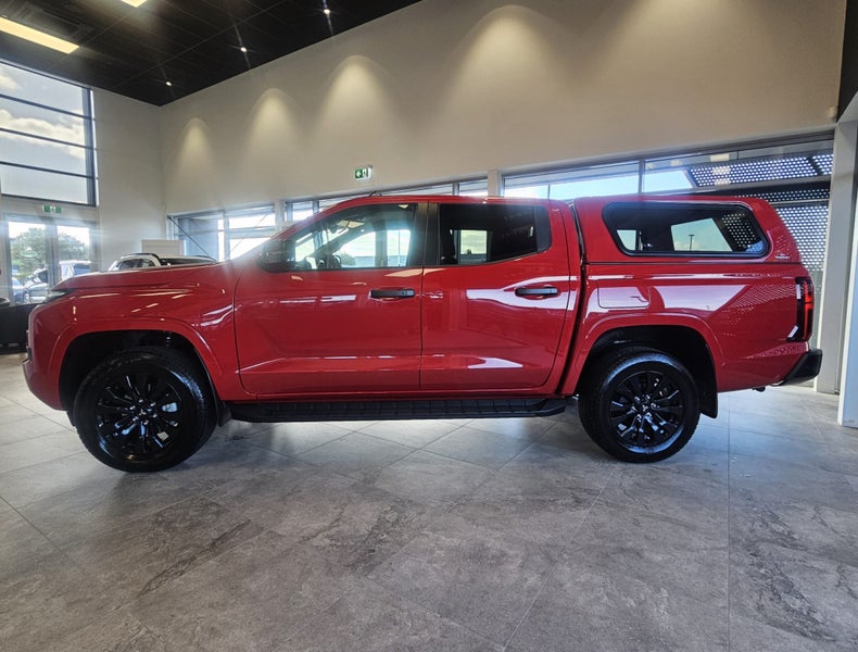 2026 Mitsubishi Triton DC WS 2.4D GLXR 4WD 6AT image 5