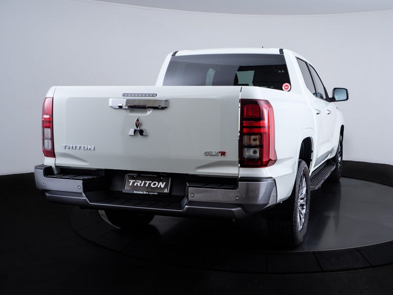 2026 Mitsubishi Triton DC WS 2.4D GLXR 4WD 6AT image 4