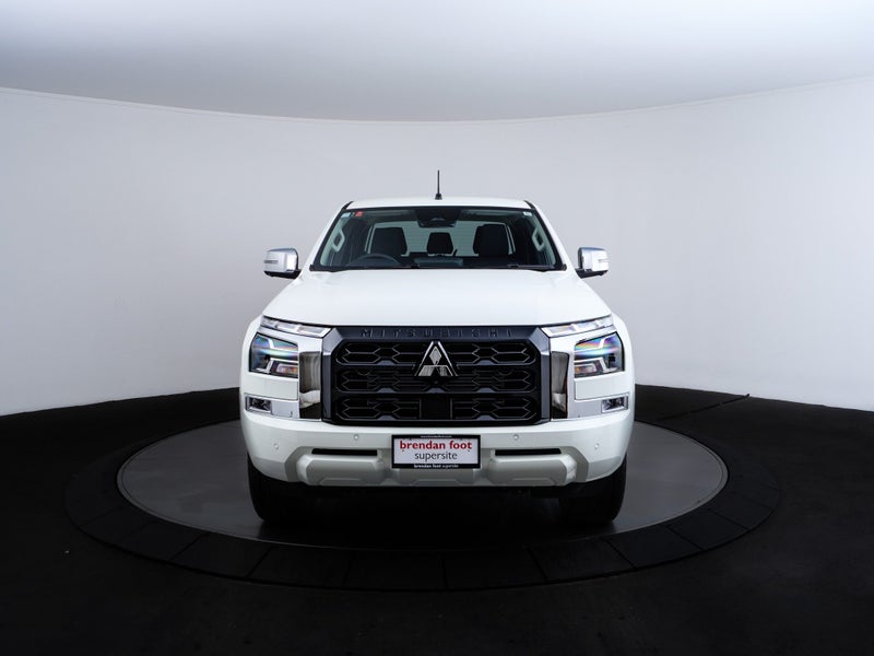 2026 Mitsubishi Triton DC WS 2.4D GLXR 4WD 6AT image 5