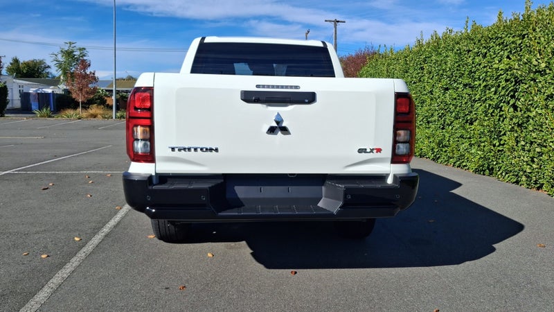 2026 Mitsubishi Triton DC WS 2.4D GLXR 4WD 6AT image 5