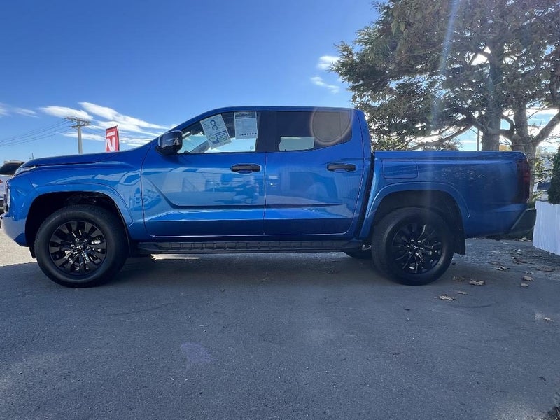 2026 Mitsubishi Triton DC WS 2.4D GLXR 4WD 6AT image 3