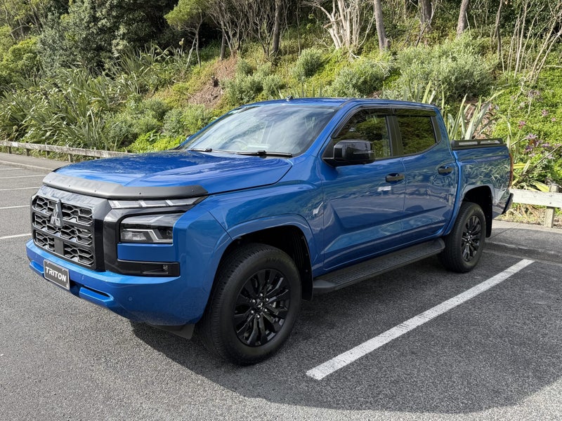 2026 Mitsubishi Triton DC WS 2.4D GLXR 4WD 6AT image 4