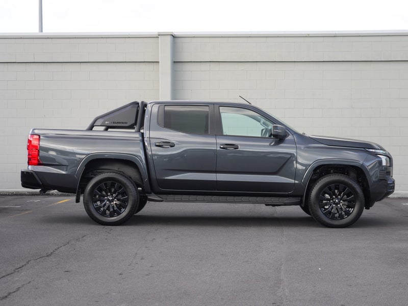 2026 Mitsubishi Triton DC WS 2.4D GLXS 4WD 6AT image 5