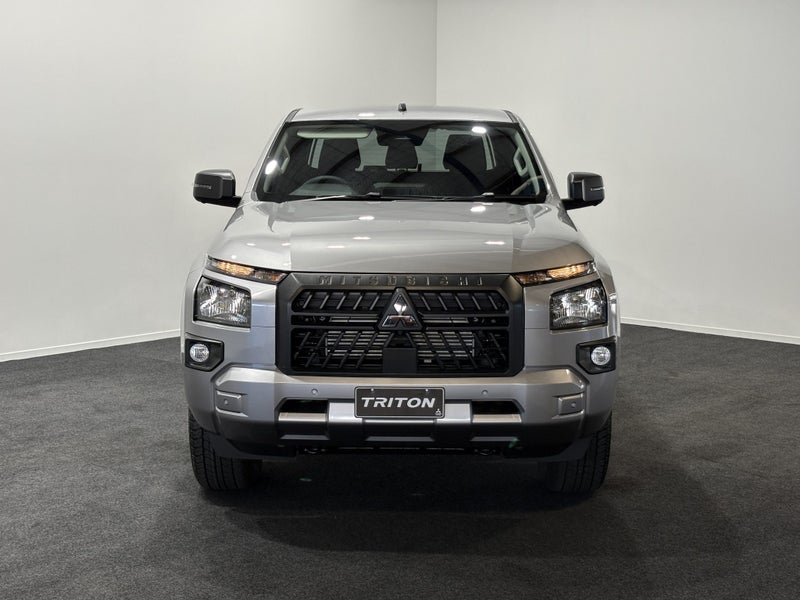 2026 Mitsubishi Triton DC WS 2.4D GLXS 4WD 6AT image 2