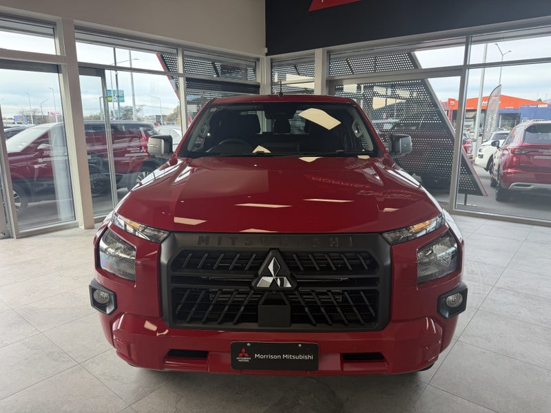 2026 Mitsubishi Triton DC WS 2.4D GLXS 4WD 6AT image 2