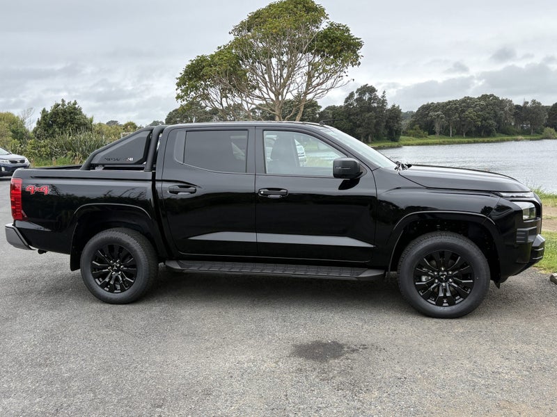 2026 Mitsubishi Triton DC WS 2.4D GLXS 4WD 6AT image 5