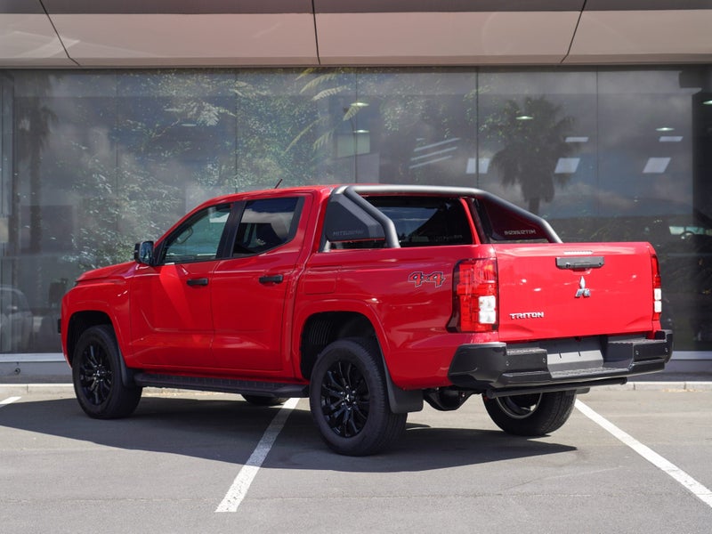 2026 Mitsubishi Triton DC WS 2.4D GLXS 4WD 6AT image 2