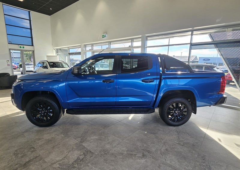 2026 Mitsubishi Triton DC WS 2.4D GLXS 4WD 6AT image 5