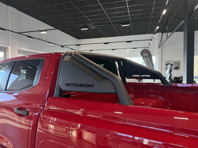 2026 Mitsubishi Triton DC WS 2.4D GLXS 4WD 6AT image 4