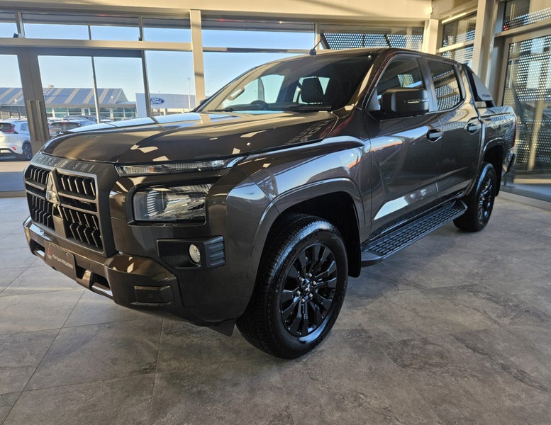 2026 Mitsubishi Triton DC WS 2.4D GLXS 4WD 6AT image 4