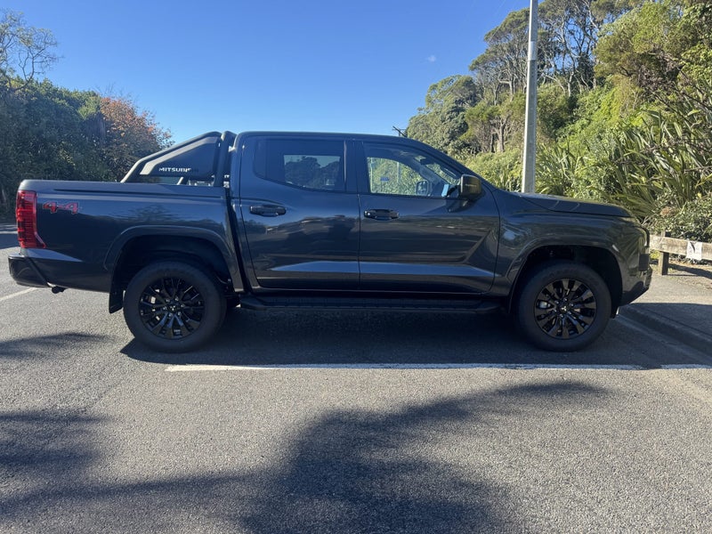 2026 Mitsubishi Triton DC WS 2.4D GLXS 4WD 6AT image 5