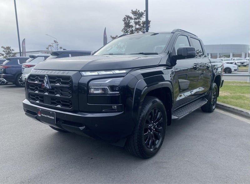 2026 Mitsubishi Triton DC WS 2.4D VRX 4WD 6AT image 3