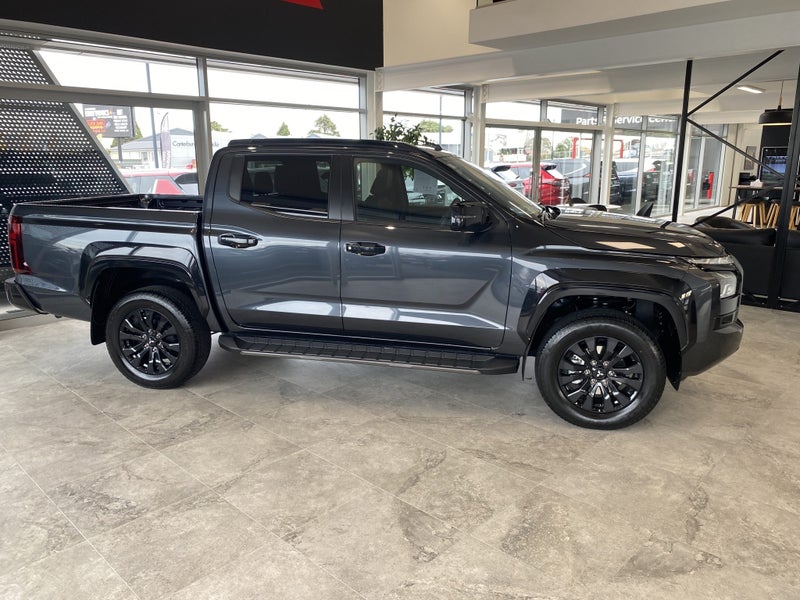 2026 Mitsubishi Triton DC WS 2.4D VRX 4WD 6AT image 5