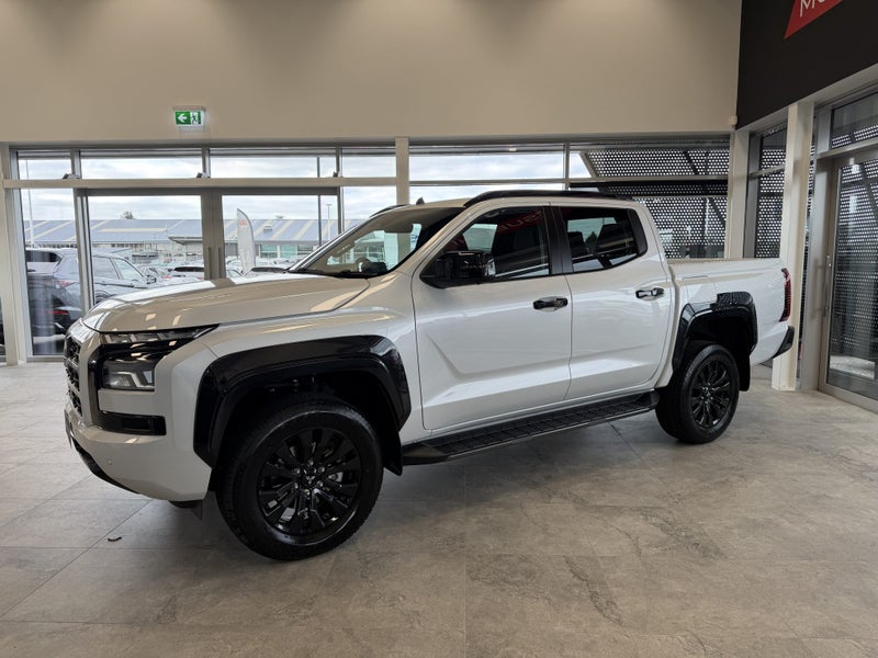2026 Mitsubishi Triton DC WS 2.4D VRX 4WD 6AT image 2
