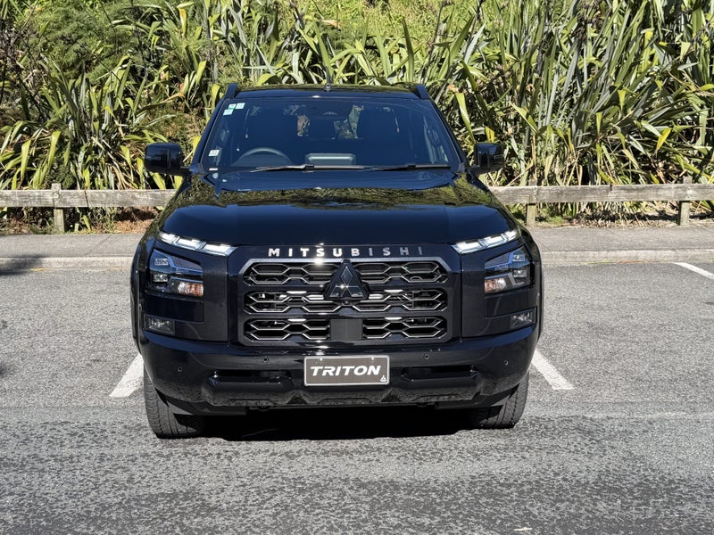 2026 Mitsubishi Triton DC WS 2.4D VRX 4WD 6AT image 3