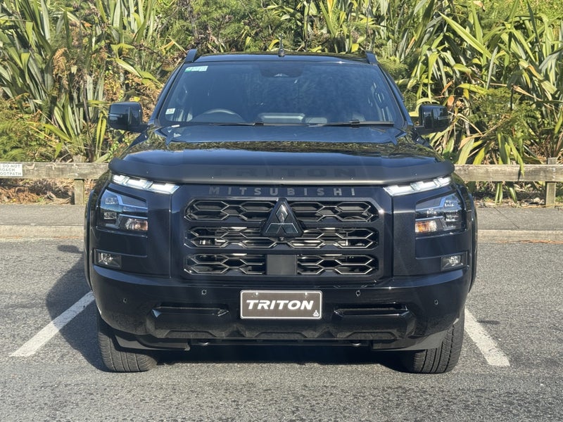 2026 Mitsubishi Triton DC WS 2.4D VRX 4WD 6AT image 3