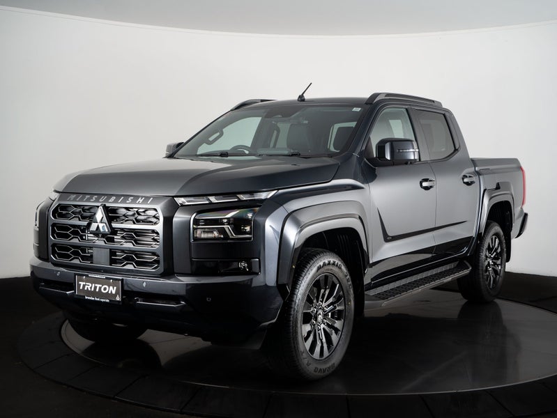 2026 Mitsubishi Triton DC WS 2.4D VRX 4WD 6AT image 3