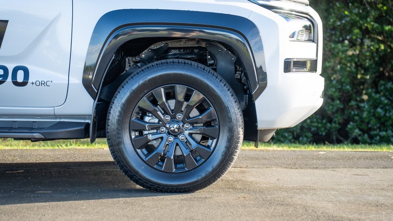 2026 Mitsubishi Triton DC WS 2.4D VRX 4WD 6AT image 5